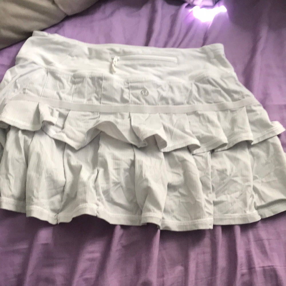 Lululemon ruffle skirt